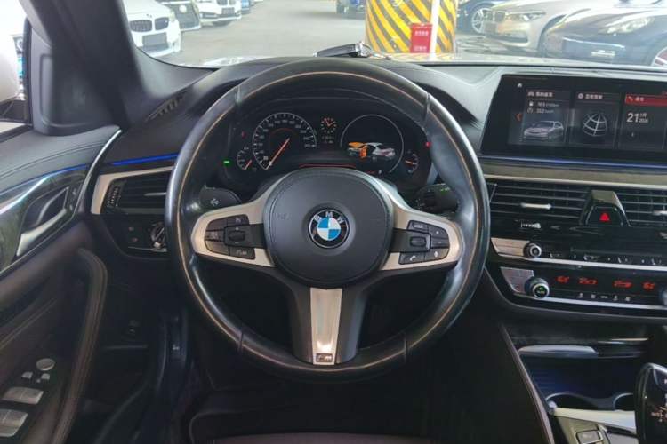 Used BMW 5 Series 2019 525Li M Sport Package Steering Wheel