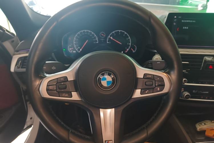 Used BMW 5 Series 2019 525Li M Sport Package Steering Wheel