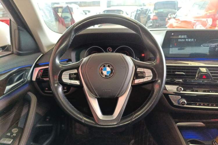 Used BMW 5 Series 2019 Facelifted 525Li Luxury Package Steering Wheel