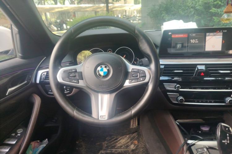 Used BMW 5 Series 2019 525Li M Sport Package Steering Wheel
