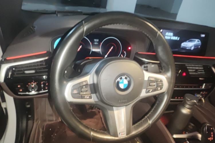 Used BMW 5 Series 2019 525Li M Sport Package Steering Wheel