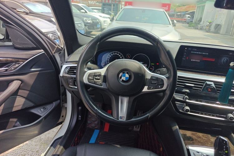 Used BMW 5 Series 2019 525Li M Sport Package Steering Wheel