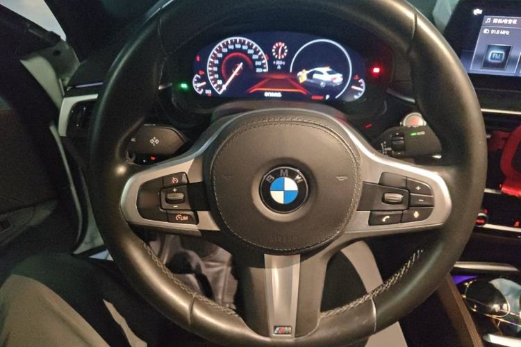Used BMW 5 Series 2019 525Li M Sport Package Steering Wheel