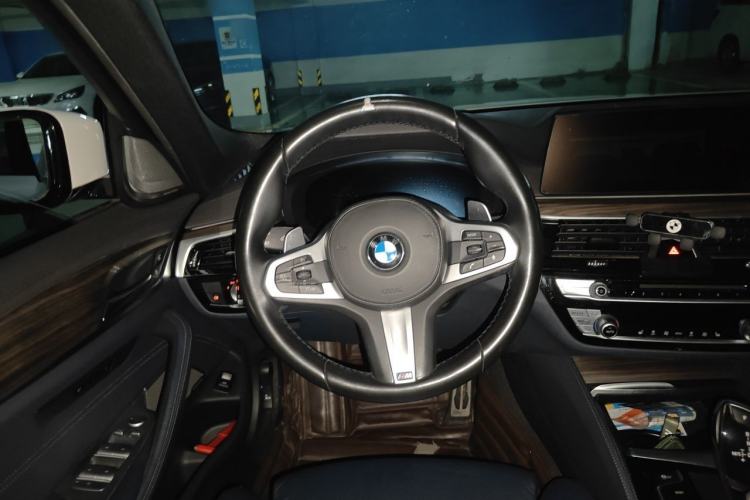 Used BMW 5 Series 2019 530i M Sport Package Steering Wheel