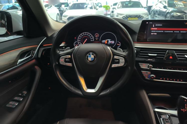 Used BMW 5 Series 2019 Facelifted 530Li Leading Edition Luxury Package Steering Wheel
