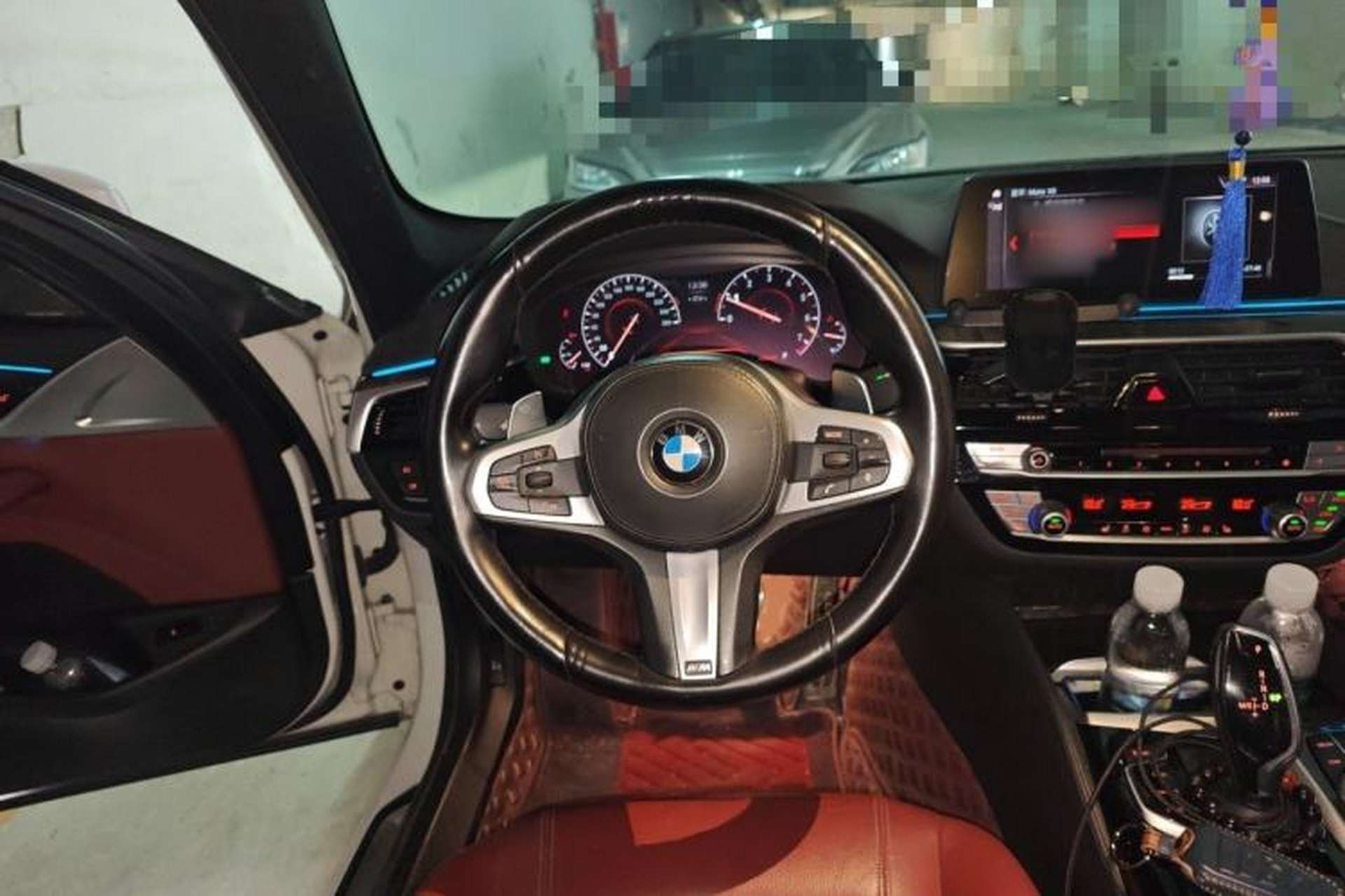 Used BMW 5 Series 2019 Facelifted 530Li Leading Edition M Sport Package Steering Wheel
