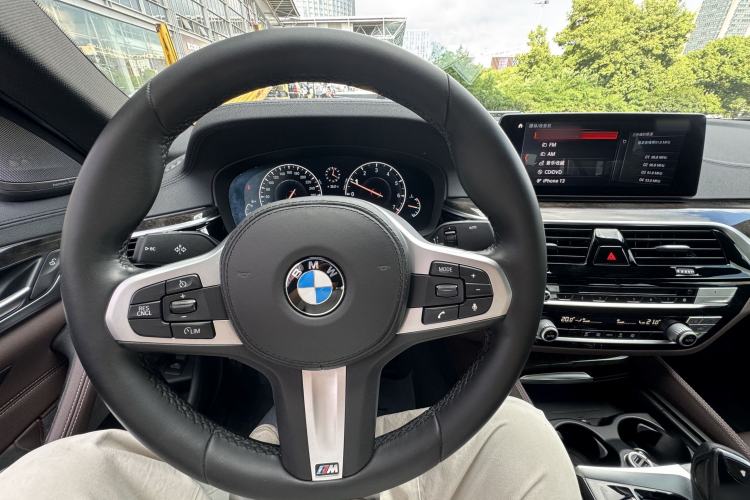 Used BMW 5 Series 2019 525Li M Sport Package Steering Wheel