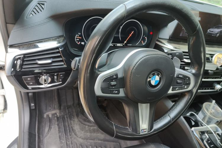 Used BMW 5 Series 2019 530Li Leading Model M Sport Package Steering Wheel