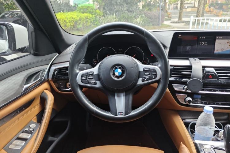 Used BMW 5 Series 2019 525i M Sport Package Steering Wheel