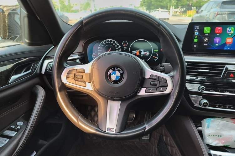 Used BMW 5 Series 2019 525Li M Sport Package Steering Wheel