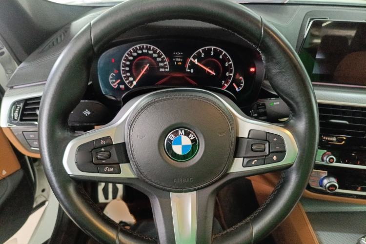 Used BMW 5 Series 2019 525i M Sport Package Steering Wheel