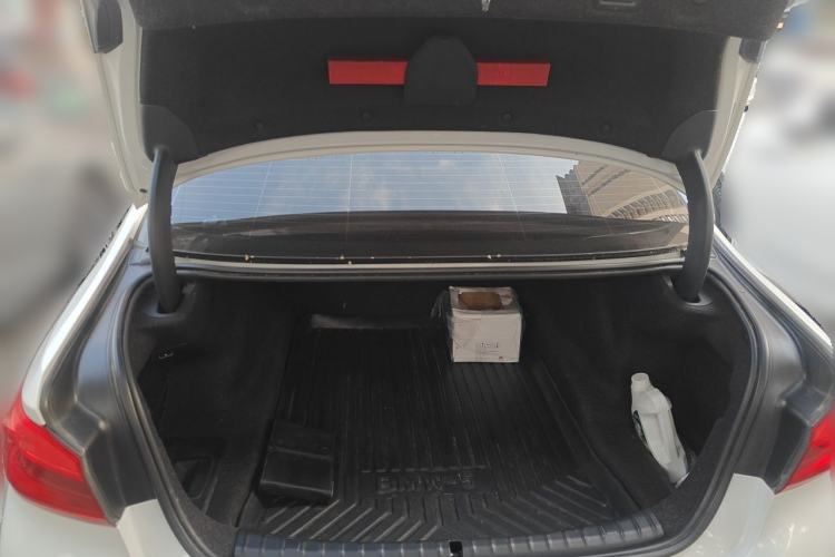 Used BMW 5 Series 2019 525Li Luxury Package Trunk