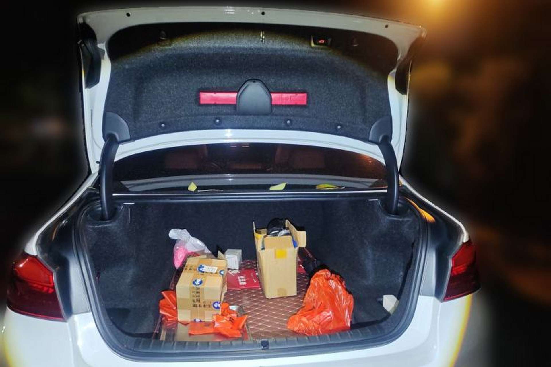 Used BMW 5 Series 2019 530i M Sport Package Trunk