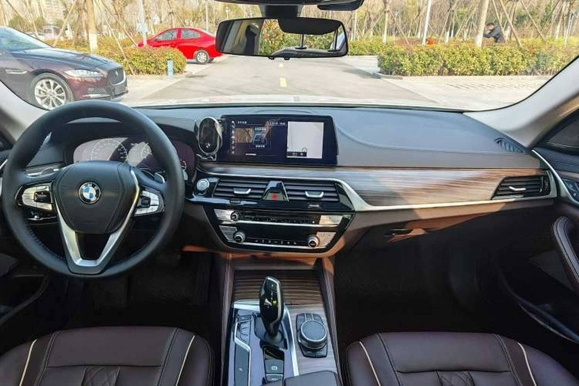Used BMW 5 Series 2019 530Li Leading Model Luxury Package Trunk