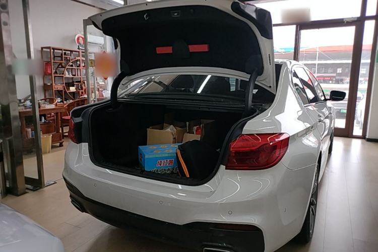 Used BMW 5 Series 2019 525Li M Sport Package Trunk