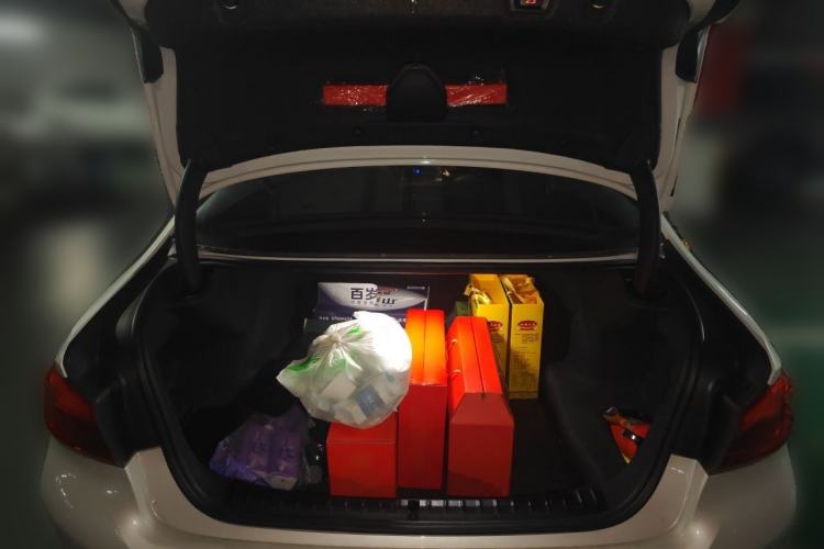 Used BMW 5 Series 2019 525Li Luxury Package Trunk