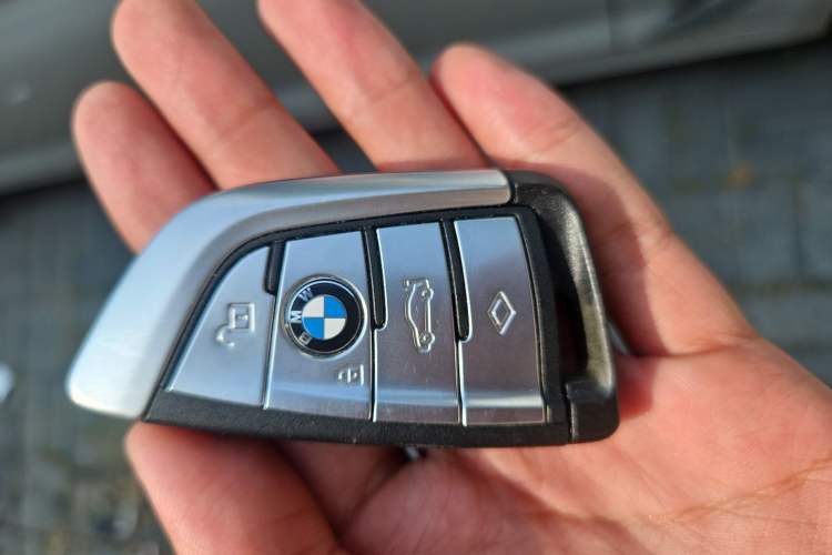 Used BMW 5 Series 2019 525Li Luxury Package Vehicle Key