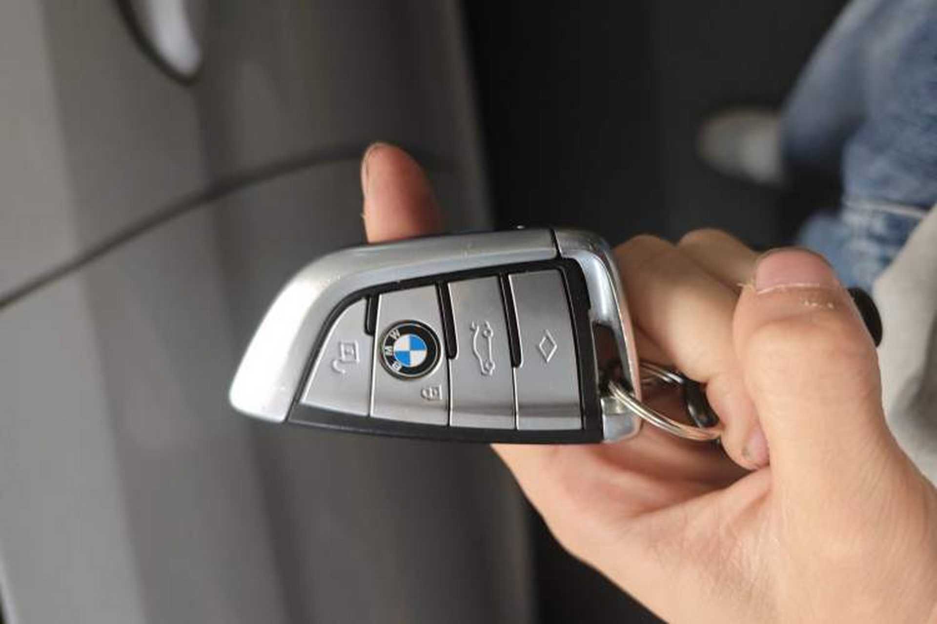 Used BMW 5 Series 2019 Restyled 525Li M Sport Package Vehicle Key