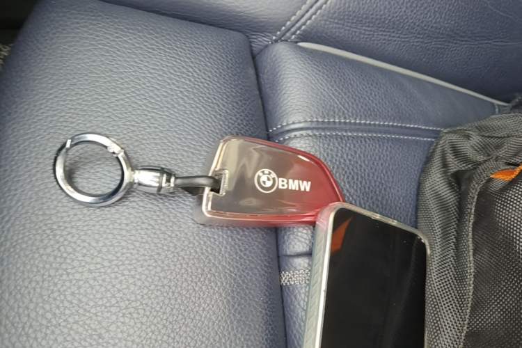 Used BMW 5 Series 2019 Facelifted 530i M Sport Package Vehicle Key