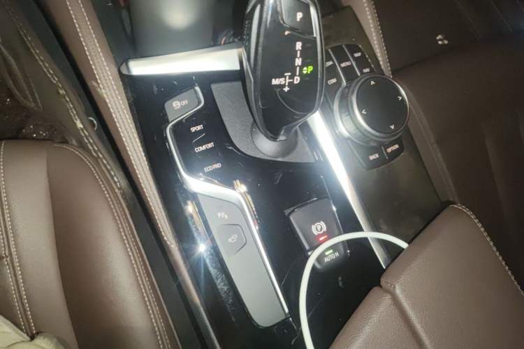 Used BMW 5 Series 2019 525Li M Sport Package Vehicle Key