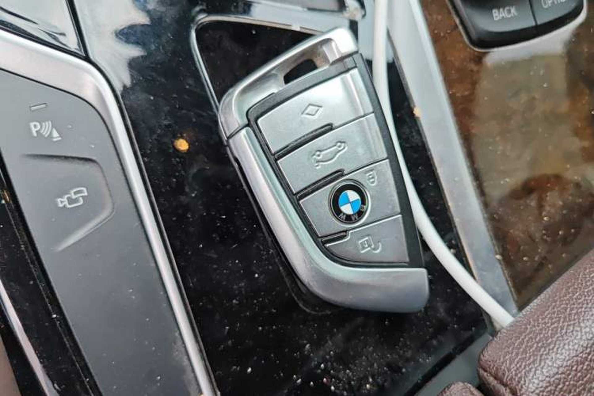 Used BMW 5 Series 2019 525Li Luxury Package Vehicle Key