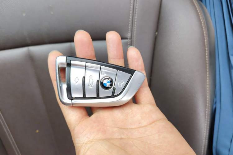 Used BMW 5 Series 2019 Restyled 525Li M Sport Package Vehicle Key