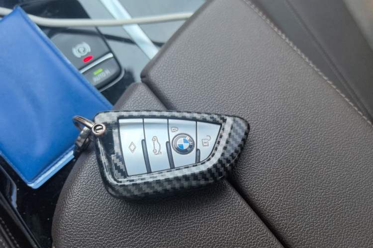 Used BMW 5 Series 2019 Restyled 525Li M Sport Package Vehicle Key