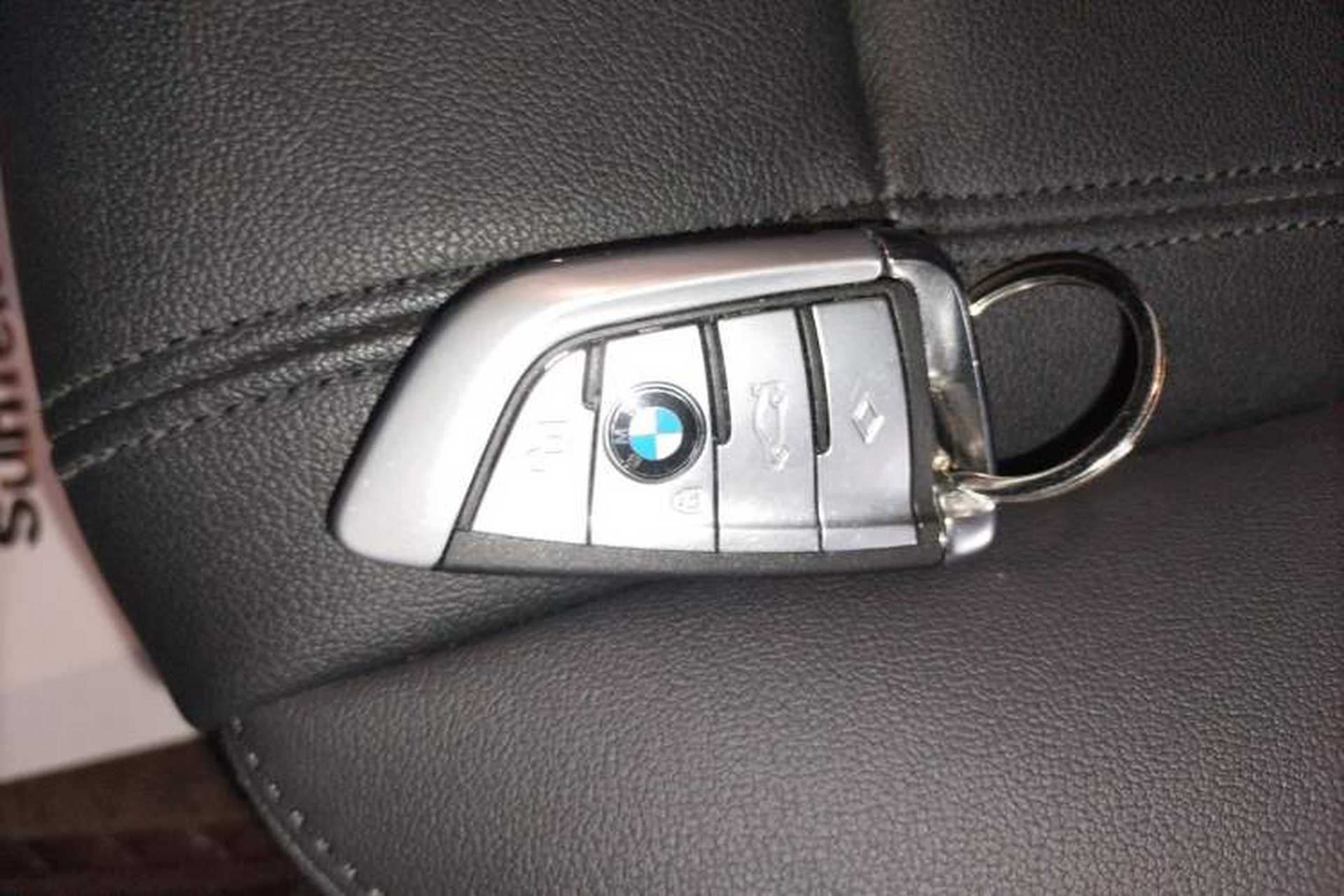 Used BMW 5 Series 2019 525Li M Sport Package Vehicle Key