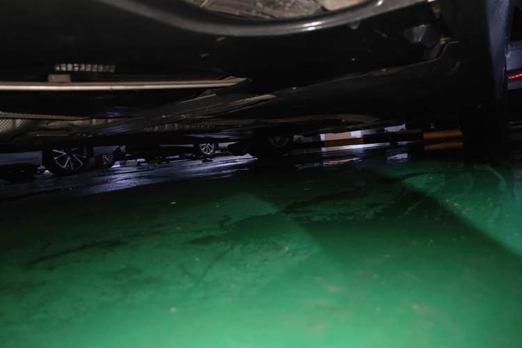 Used BMW 5 Series 2019 530Li Leading Model Luxury Package Chassis Rear Right