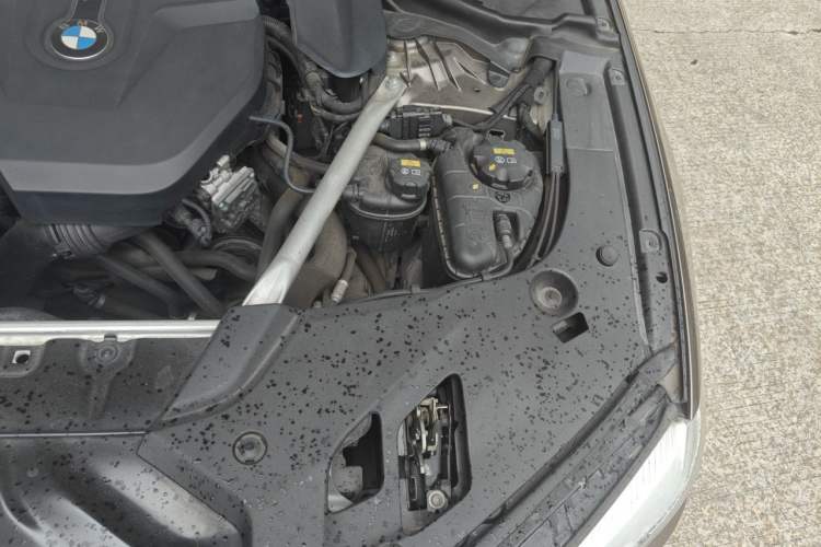 Used BMW 5 Series 2019 Restyled 525Li M Sport Package Engine Bay Left