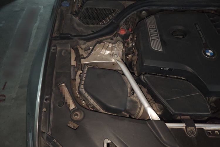 Used BMW 5 Series 2019 525Li Luxury Package Engine Bay Right
