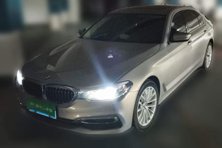 Used BMW 5 Series 2019 Facelifted 525Li Luxury Package Guazi used car, China used car export, Used car for sale, Used cars, Cheapest cars for sale