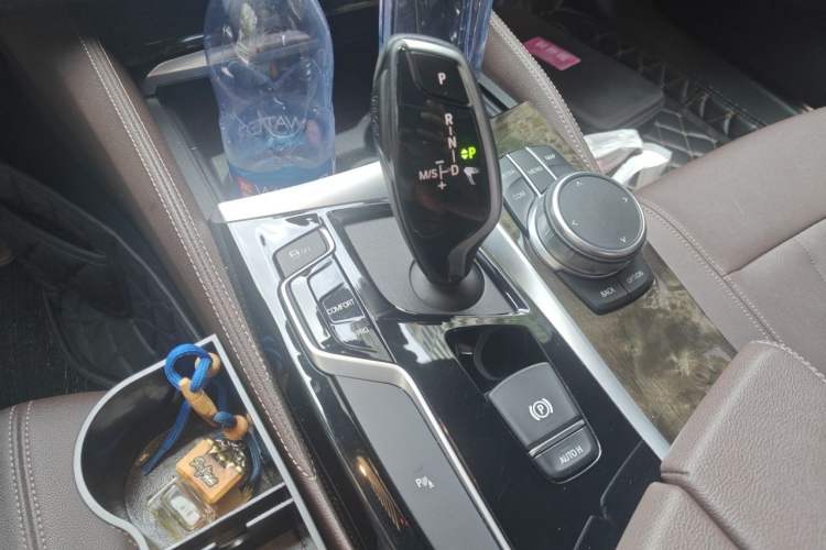 Used BMW 5 Series 2019 Restyled 525Li M Sport Package Gear Lever