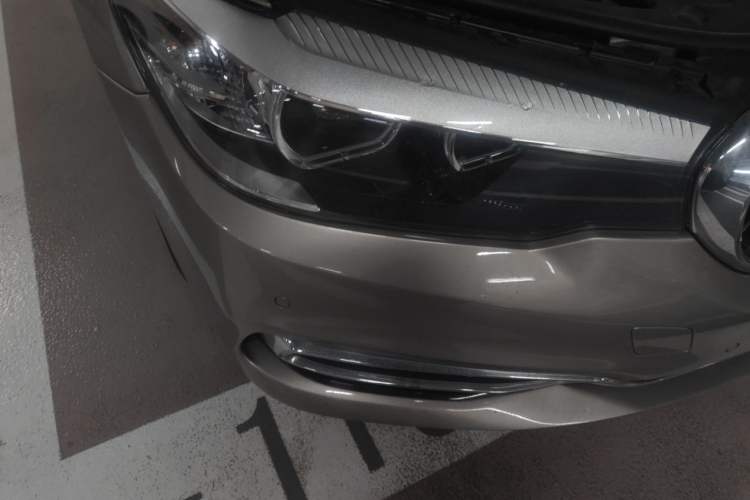 Used BMW 5 Series 2019 530Li Leading Model Luxury Package Right Front Headlight