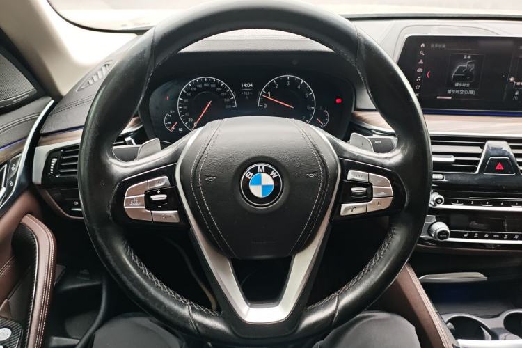 Used BMW 5 Series 2019 Facelifted 530Li Leading Edition Luxury Package Steering Wheel