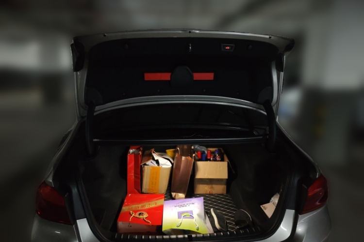 Used BMW 5 Series 2019 525Li Luxury Package Trunk