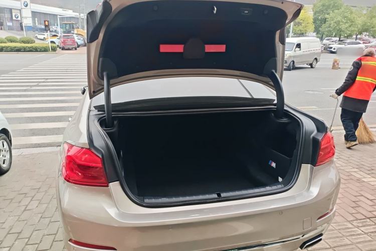 Used BMW 5 Series 2019 Facelifted 530Li Leading Edition Luxury Package Trunk