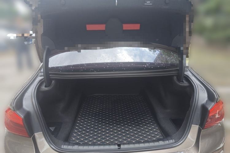 Used BMW 5 Series 2019 Restyled 525Li M Sport Package Trunk