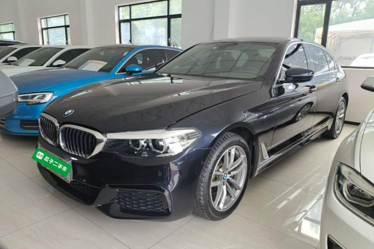 Used BMW 5 Series 2020 525Li M Sport Package Guazi used car, China used car export, Used car for sale, Used BMW cars, Cheapest cars for sale