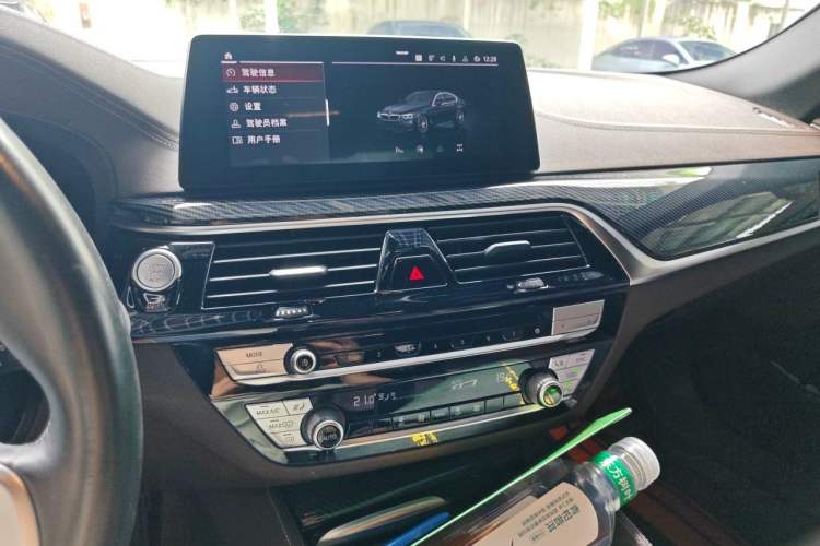 Used BMW 5 Series 2020 525Li M Sport Package Audio And AC Panel