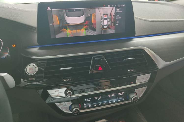Used BMW 5 Series 2020 530Li Luxury Edition Premium Package Audio And AC Panel