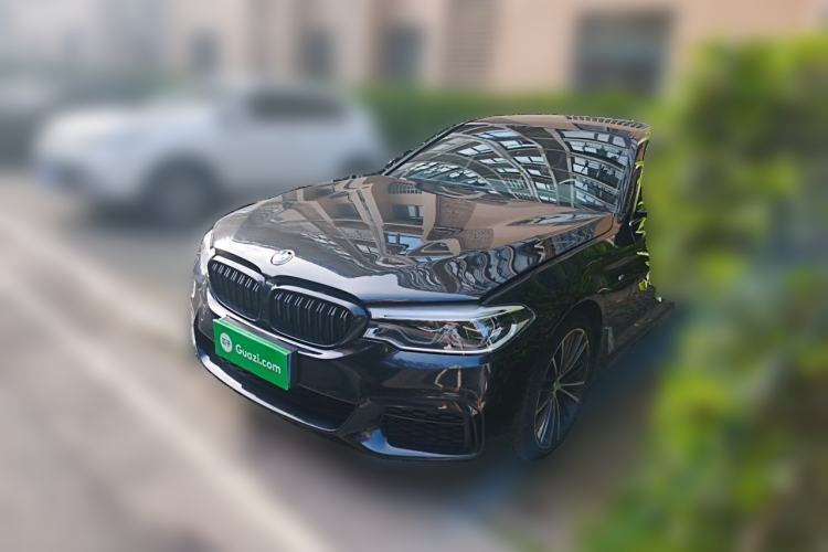 Used BMW 5 Series 2020 530Li Leading Model M Sport Package Guazi used car, China used car export, Used car for sale, Used cars, Cheapest cars for sale