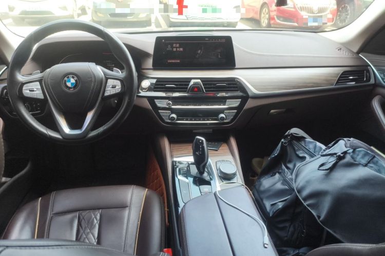 Used BMW 5 Series 2020 530Li Leading Edition Luxury Package Center Console