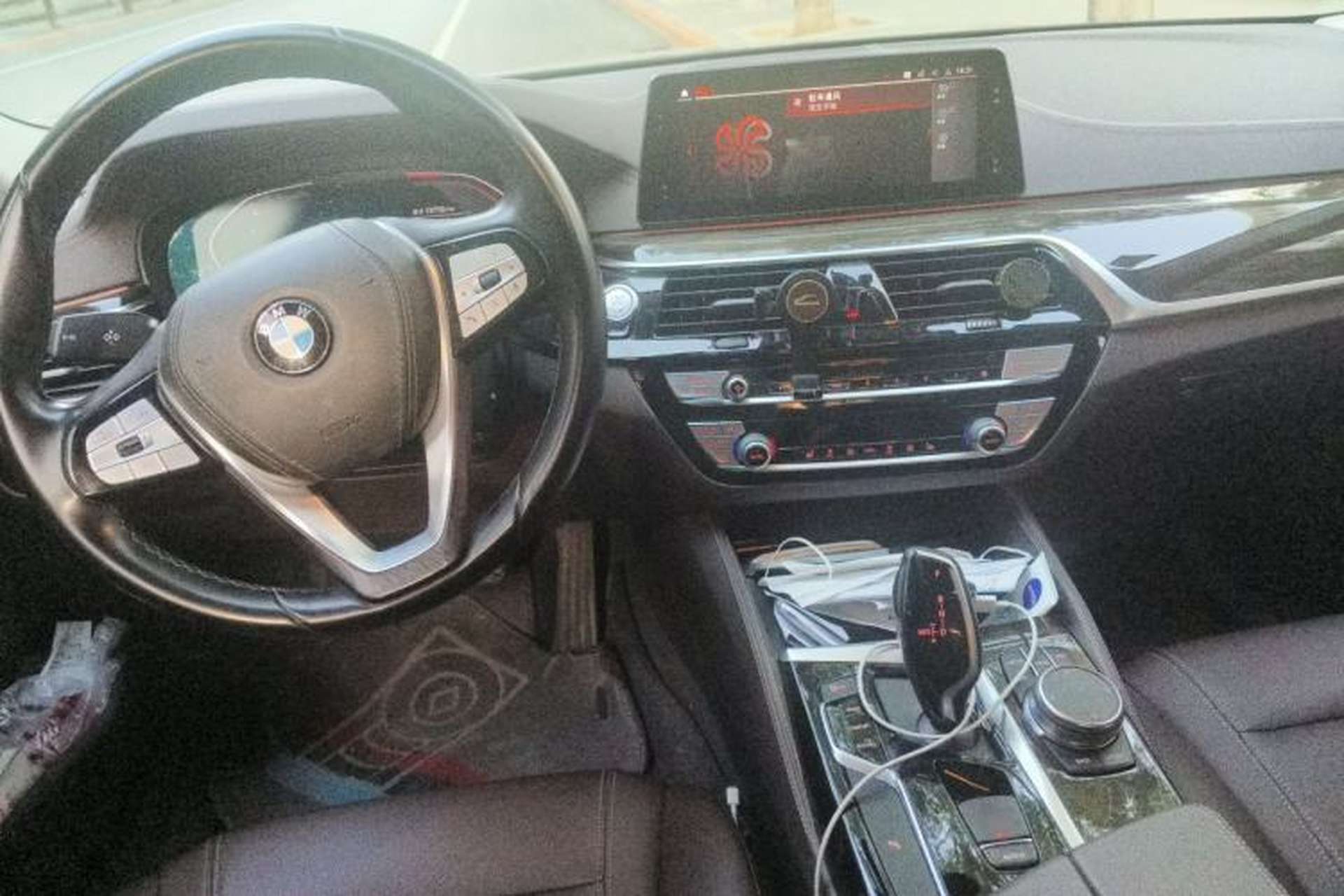 Used BMW 5 Series 2020 525Li Luxury Package Center Console