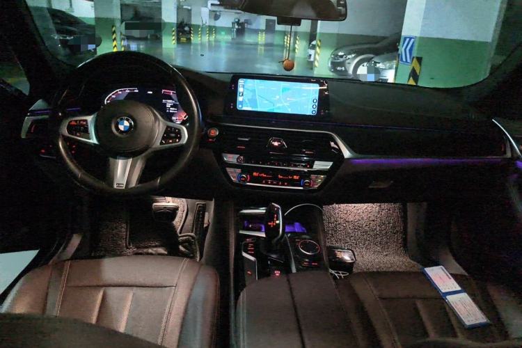 Used BMW 5 Series 2020 525Li M Sport Package Center Console