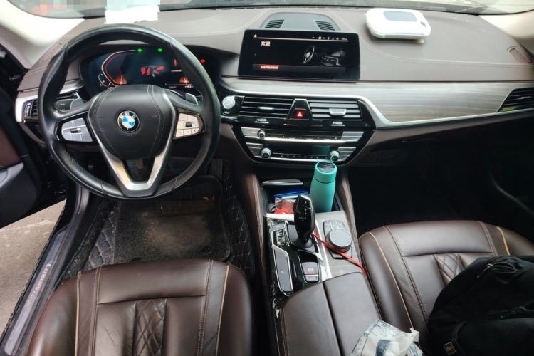 Used BMW 5 Series 2020 530Li Leading Edition Luxury Package Center Console