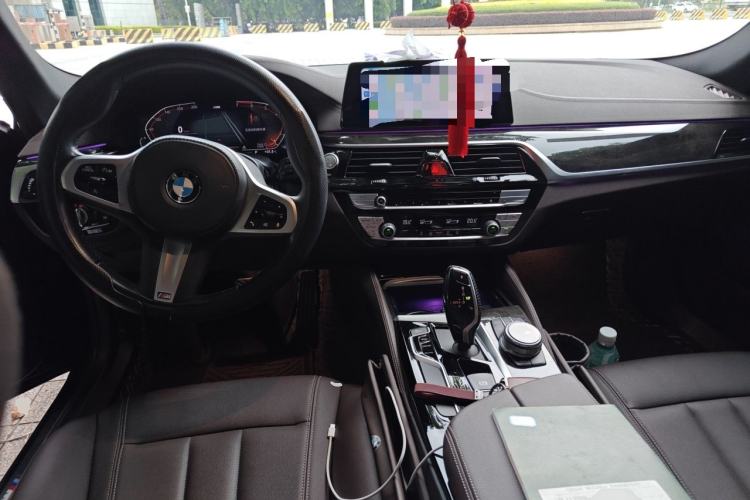 Used BMW 5 Series 2020 525Li M Sport Package Center Console