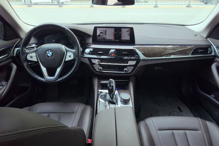 Used BMW 5 Series 2020 525Li Luxury Package Center Console