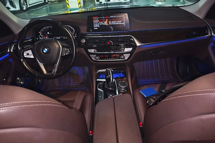 Used BMW 5 Series 2020 525Li Luxury Package Center Console