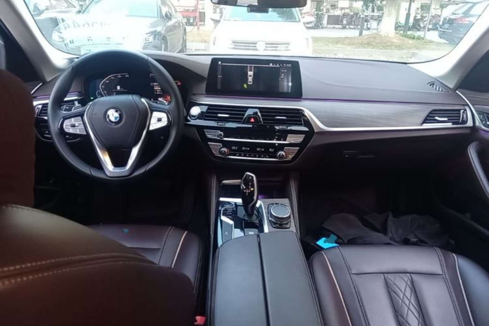 Used BMW 5 Series 2020 530Li Leading Edition Luxury Package Center Console